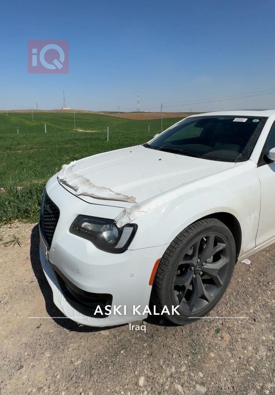 كرايسلر 300